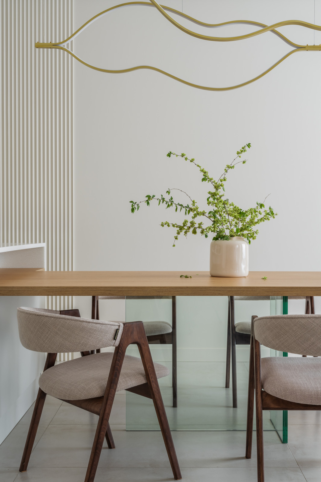 Квартира с девичьим характером