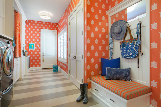 Lake Minnetonka Cottage - Minneapolis - by Lucy Interior Design