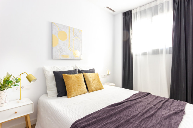 Inmobiliaria piso en venta resort-bedroom