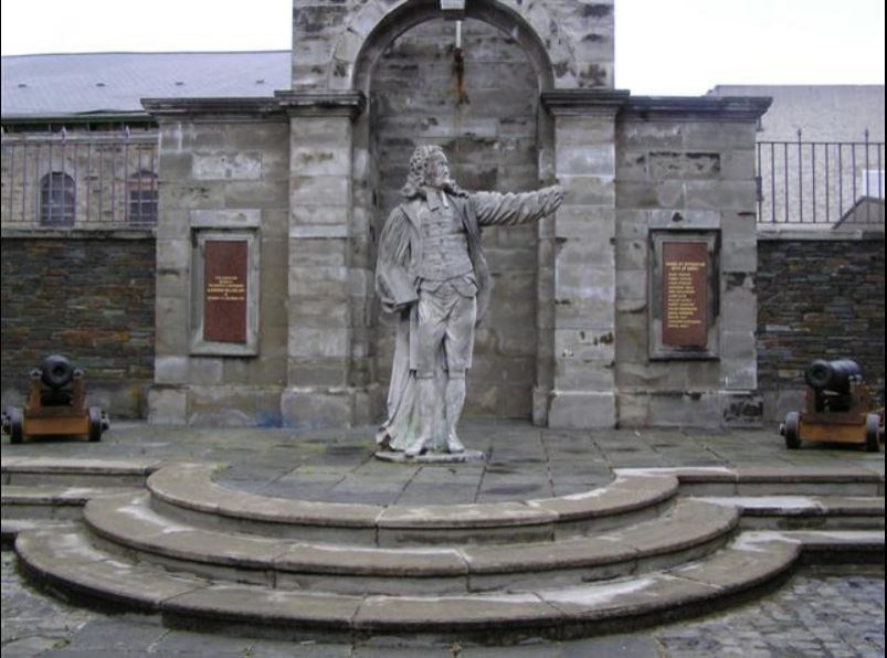 This is the statue of George Walker located in Derry (Londonderry), Northern Ireland. George Walker was a prominent figure during the Siege of Derry in 1688-1689, where he played a key role