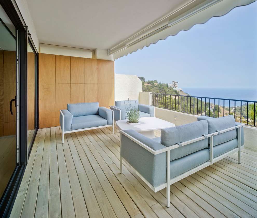 Ejemplo de terraza actual grande