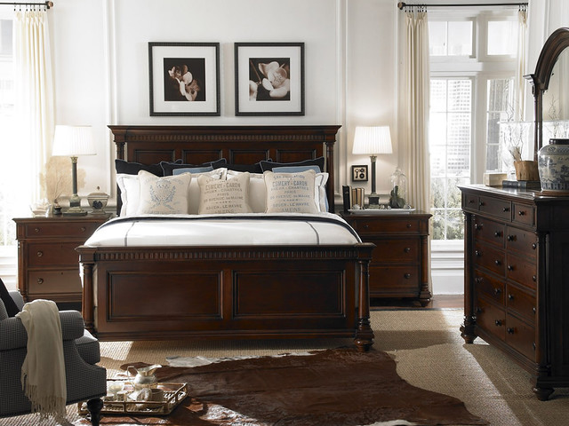 Accessorizing In Style Traditional Bedrooms