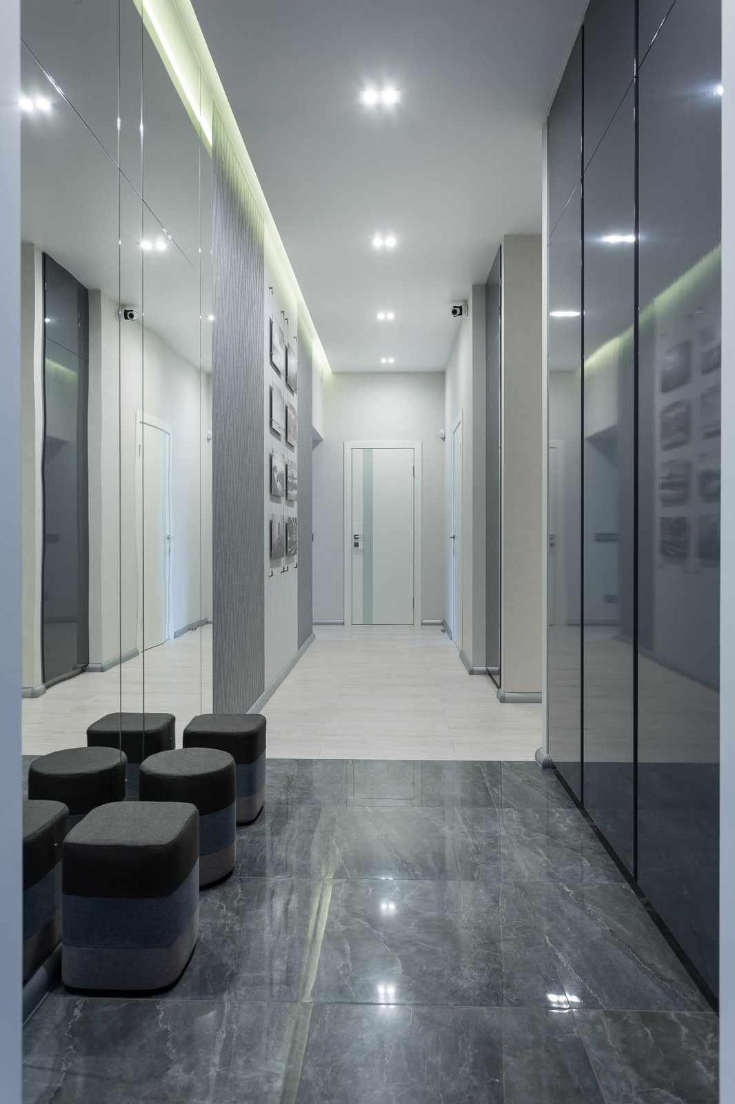 Проект "Оттенки синего" от студии