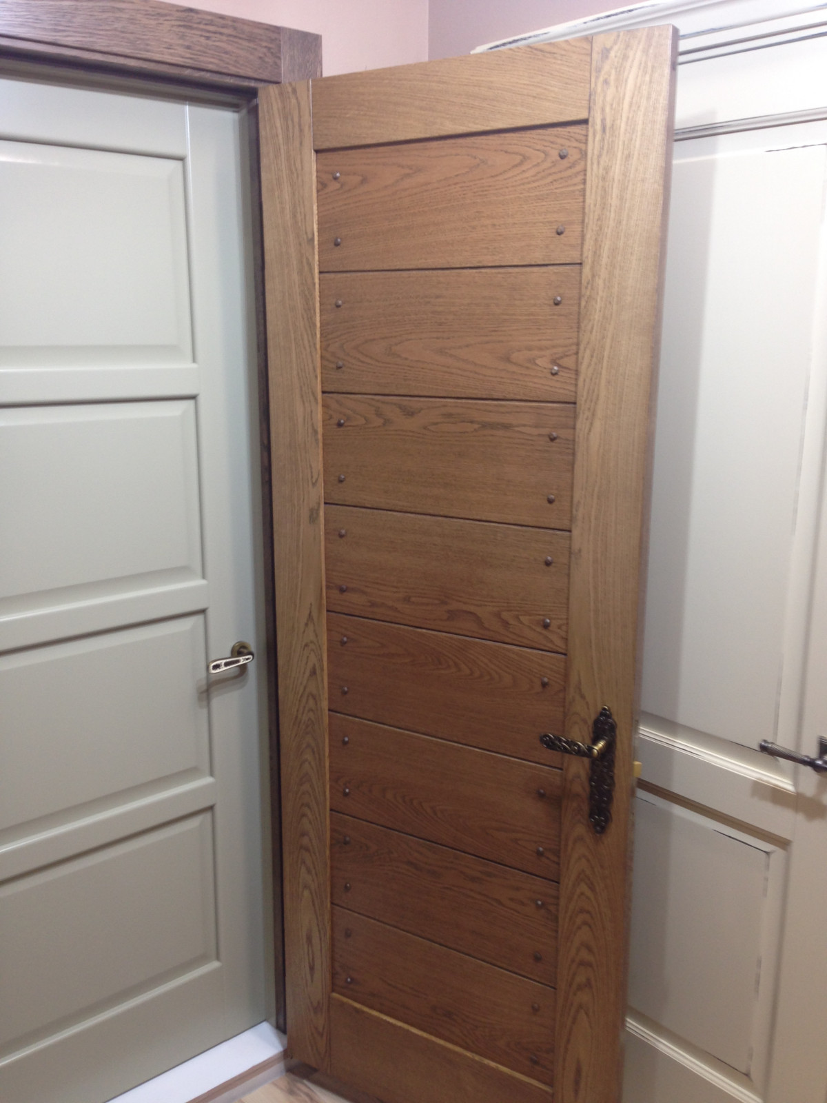 Дверь лофт и кантри. Модель Скиф, отделка маслом