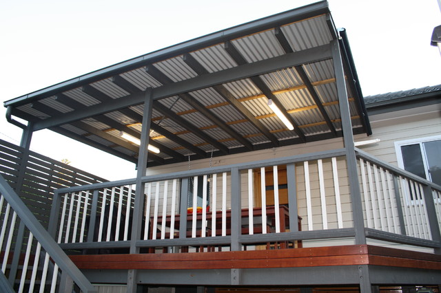 Charlestown Deck contemporary-deck