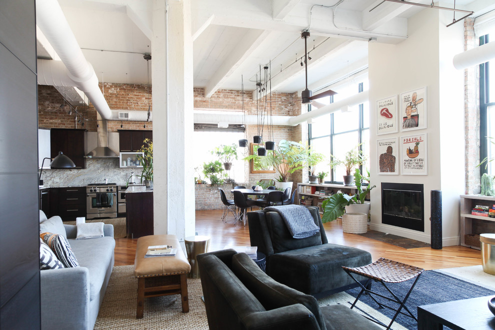 This is an example of an industrial living room in Chicago.