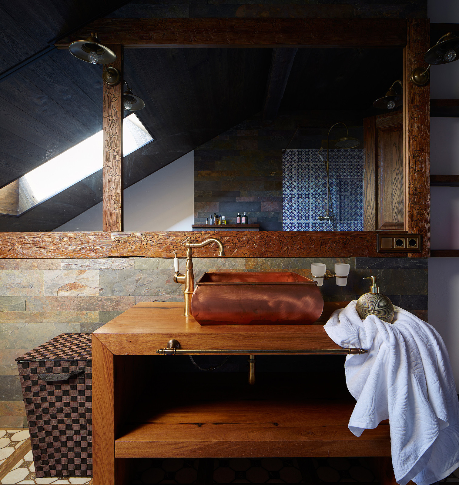 Дом в сосновом бору | Country house in a pine forest