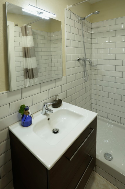 CASTELLDEFELS modern-badezimmer