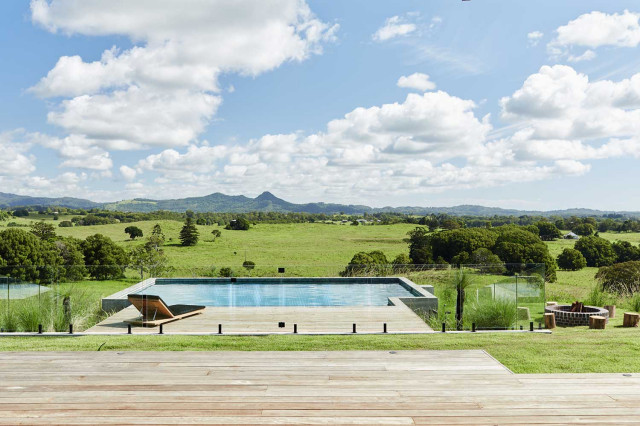 WALKER FARM lantlig-pool