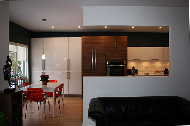 Wall Cut Out Modern Kitchen Montreal By Cuisines Nuenza