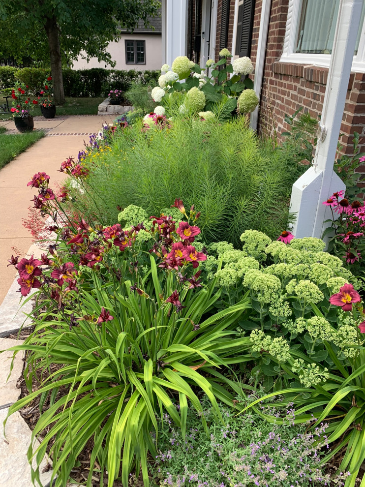St. Paul Brick House Gardens