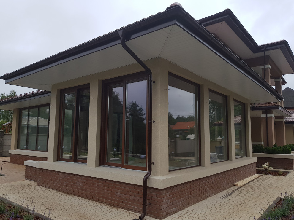 Раздвижные двери и окна. Параллельно-сдвижная оконная и дверная система.