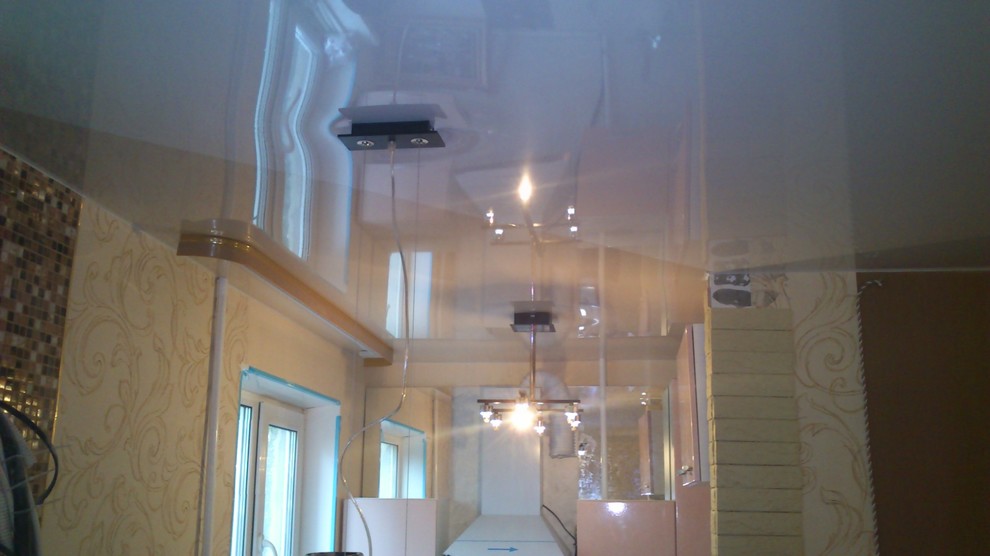 Натяжные потолки