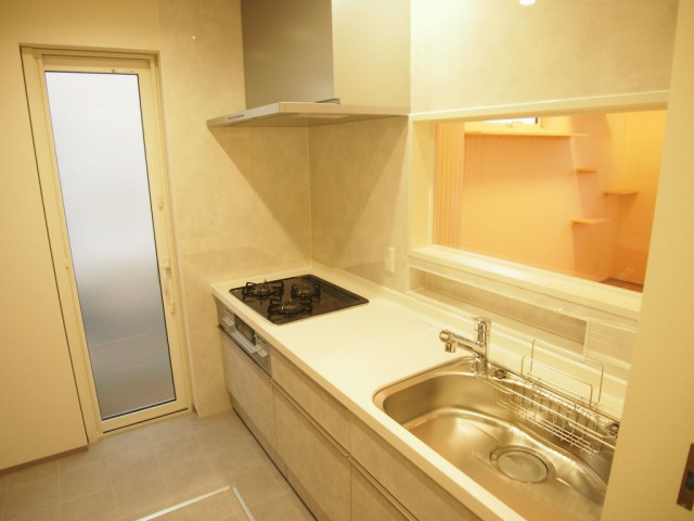 K邸 contemporary-kitchen