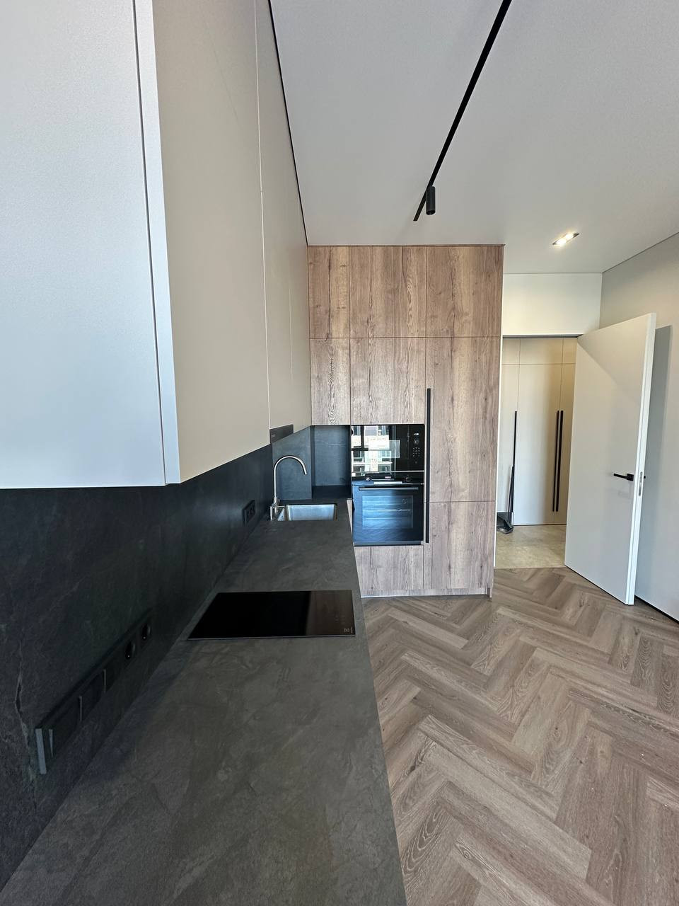 Кухня в современном стиле