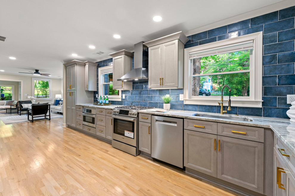 Inspiration for a transitional kitchen remodel in Atlanta