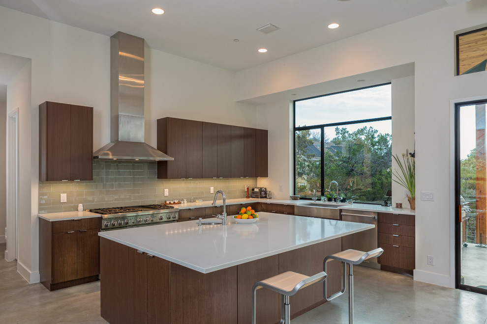 Photo of a contemporary kitchen in Austin.