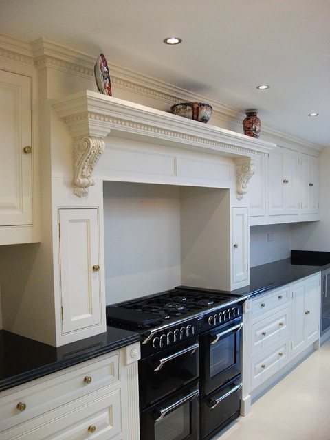 Traditional Kitchen  Mantel 