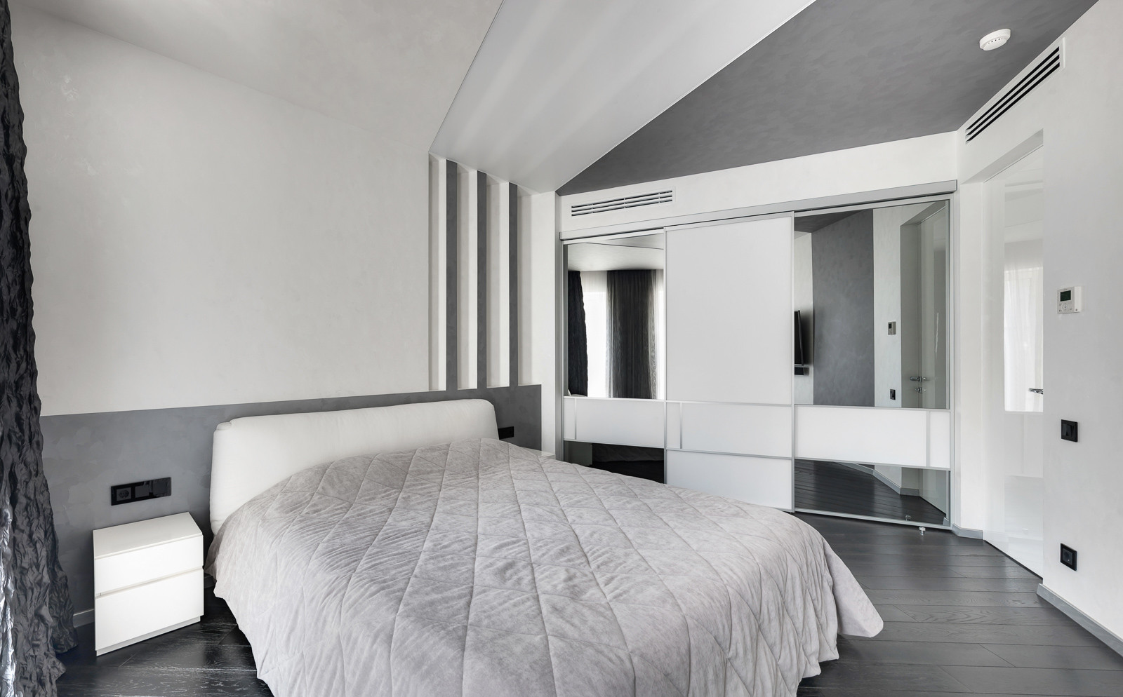 Трехкомнатная квартира в Сочи