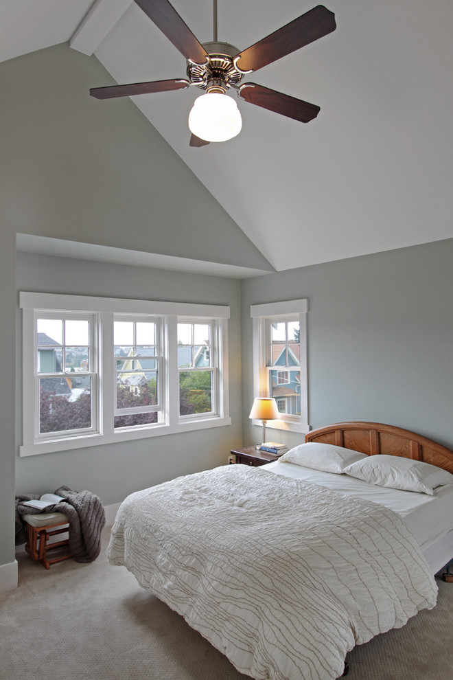 Inspiration for a mid-sized arts and crafts master bedroom in Seattle with grey walls, carpet, no fireplace and grey floor.