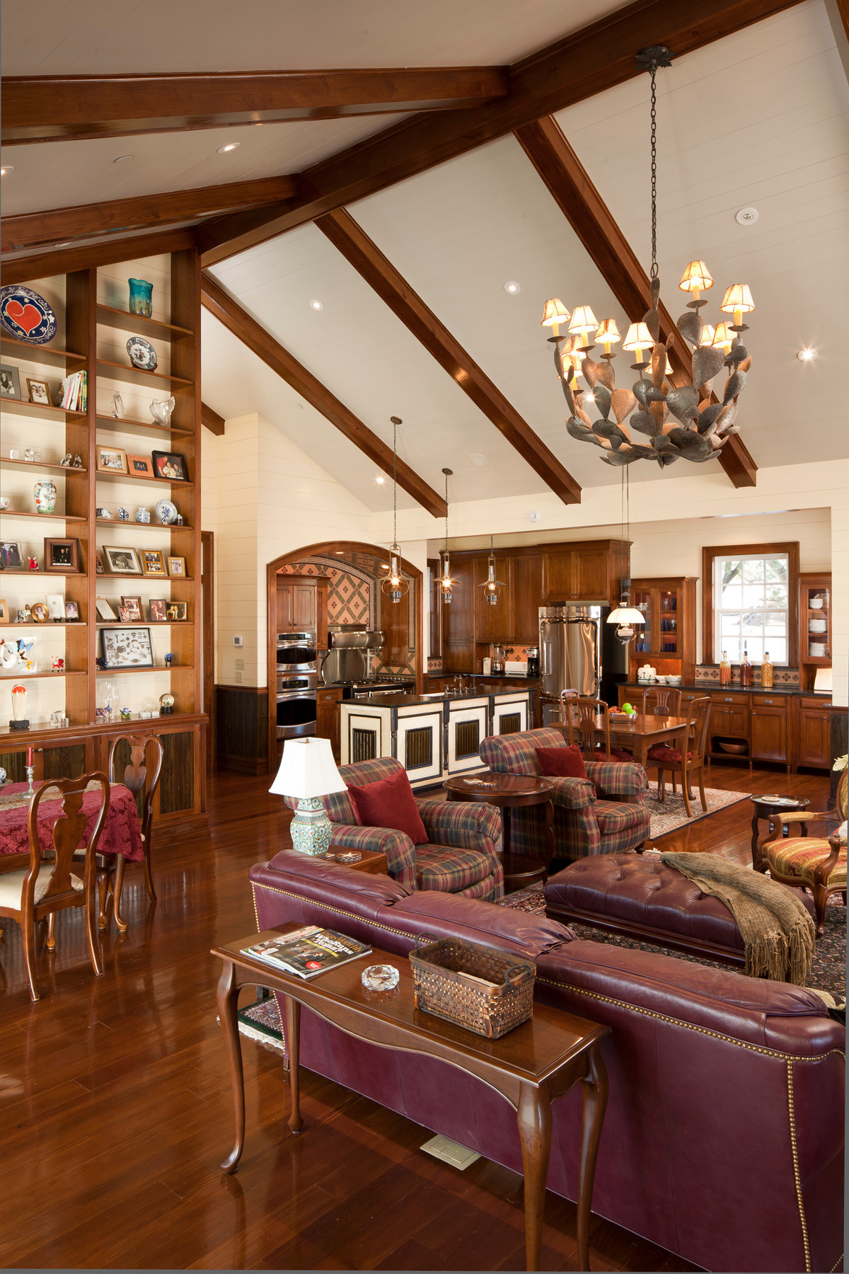 Houzz Tour: An 1850s Ancestral Home in Texas Rises Again