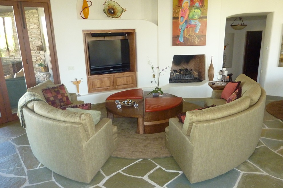 Example of a transitional home design design in Orange County