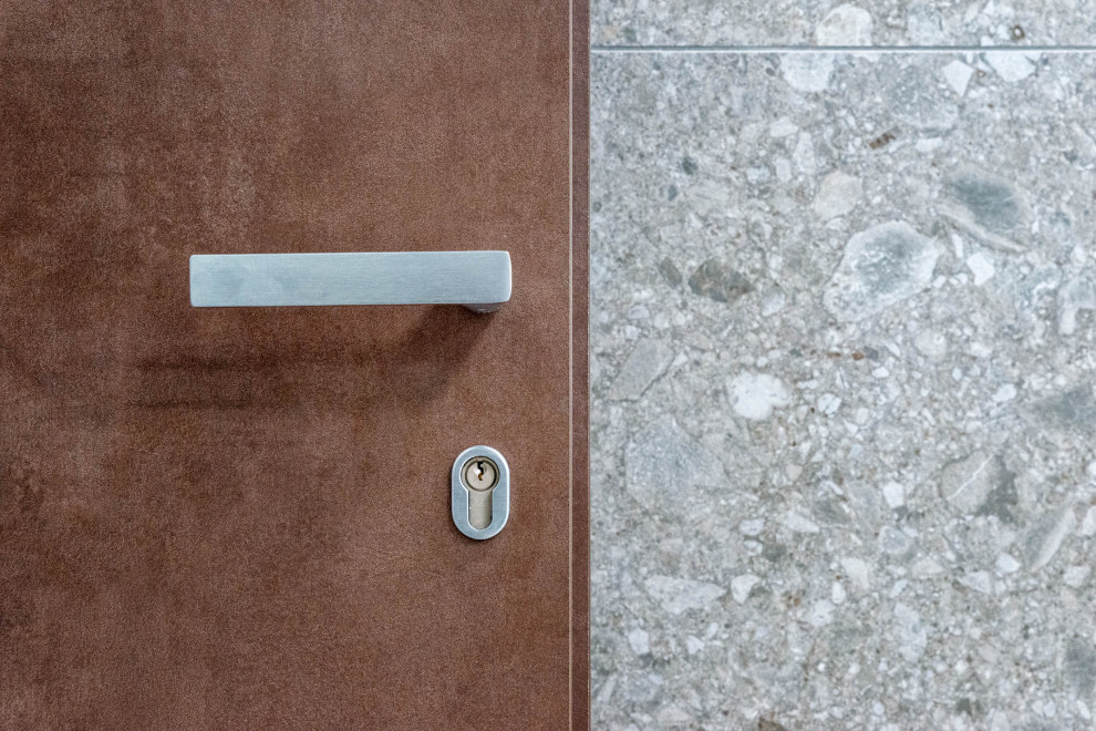 Esempio di una stanza da bagno design con pavimento con piastrelle in ceramica e pavimento grigio