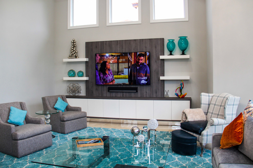 Living room - mid-sized modern living room idea in Miami