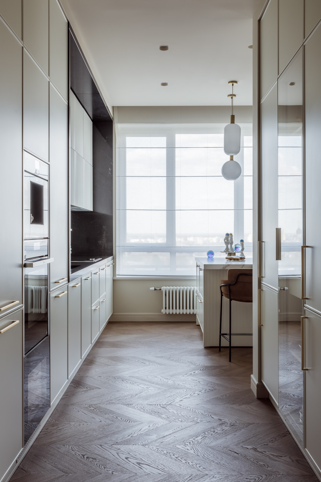 Дом с синими человечками