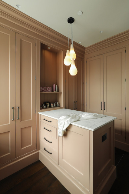 nude dressing room Nude dressing room - Transitional - Wardrobe - London - by Functional  Beauty