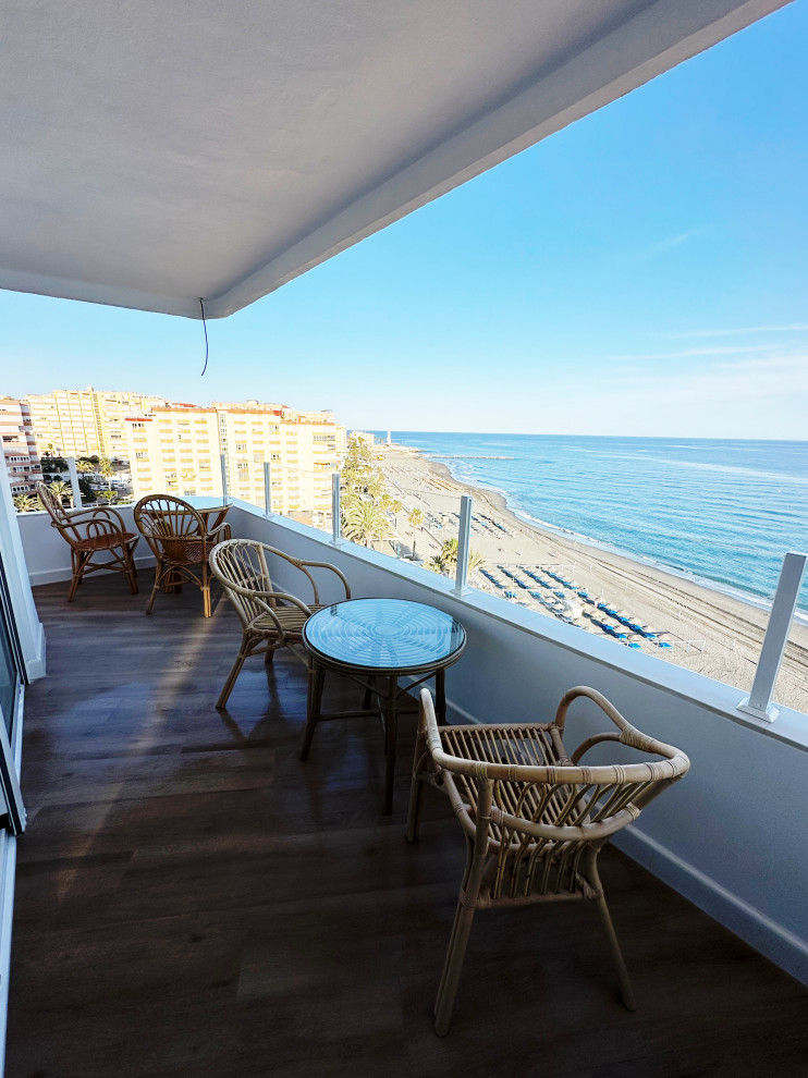 Paraíso Marítimo: Diseño de interior de una apartamento Frente al Mar