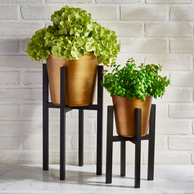 Sagebrook Home Gold Metal Planter, Black Stand 18.5" Contemporary Indoor Pots And Planters