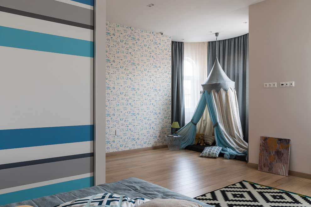 Интерьер частного дома с яркими акцентами