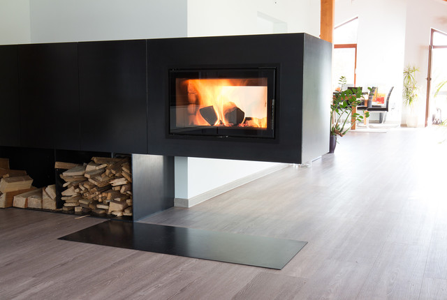 Kamin modern-family-room