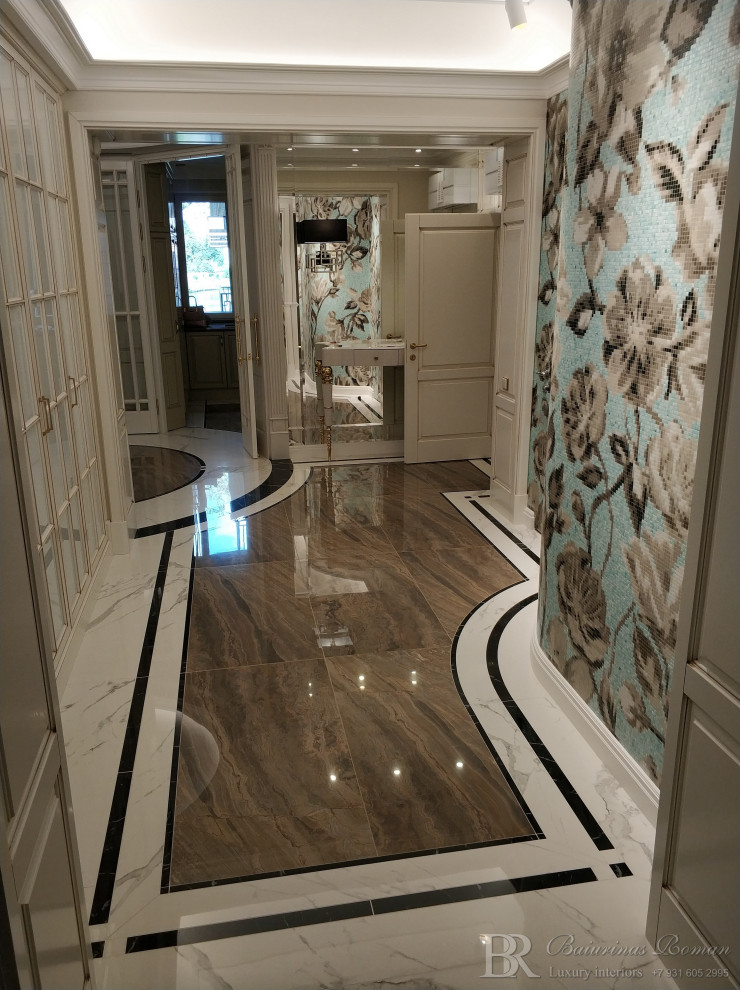 Неоклассика с нотками прованса.