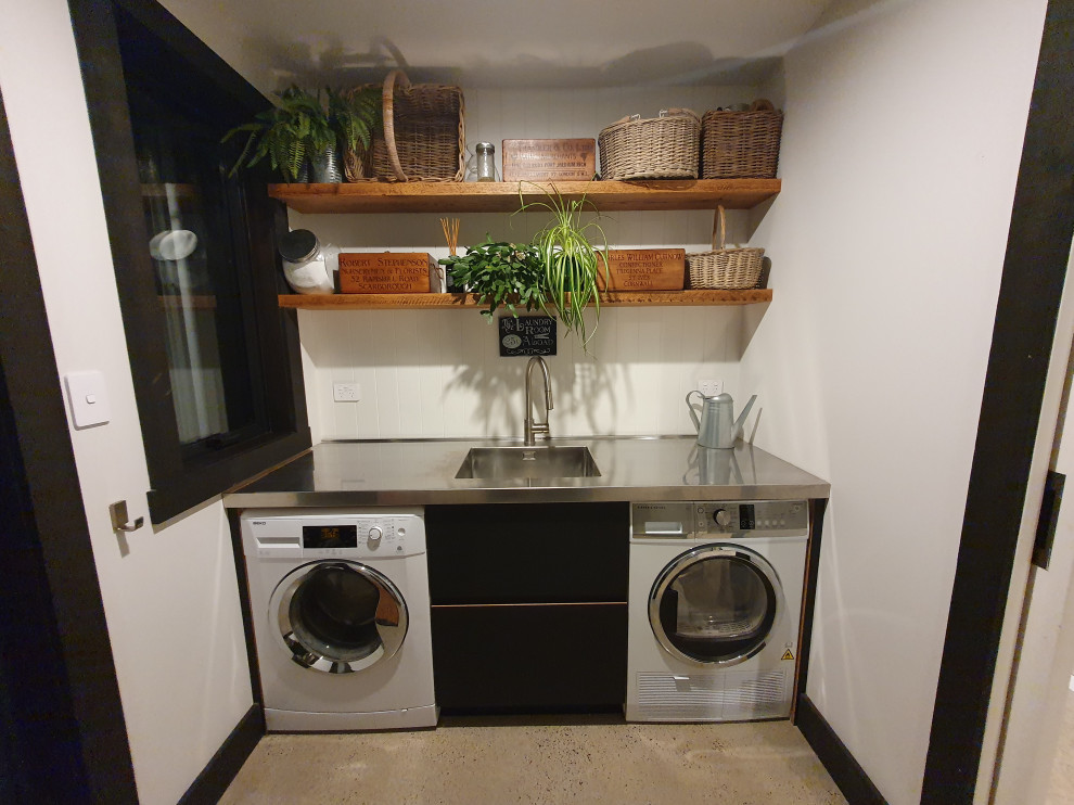 Rustic Industrial Kitchen & Bathroom Renovation