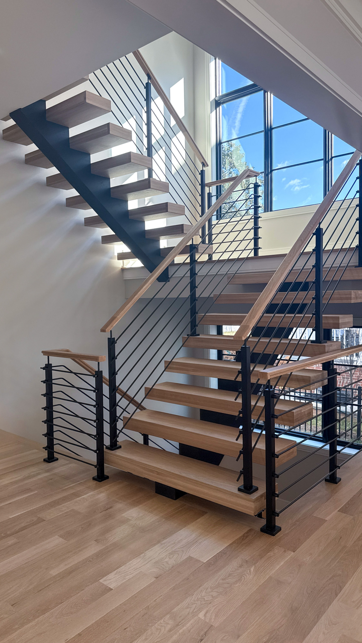 Project #147 | Modern Staircase with Seattle Style Stringer