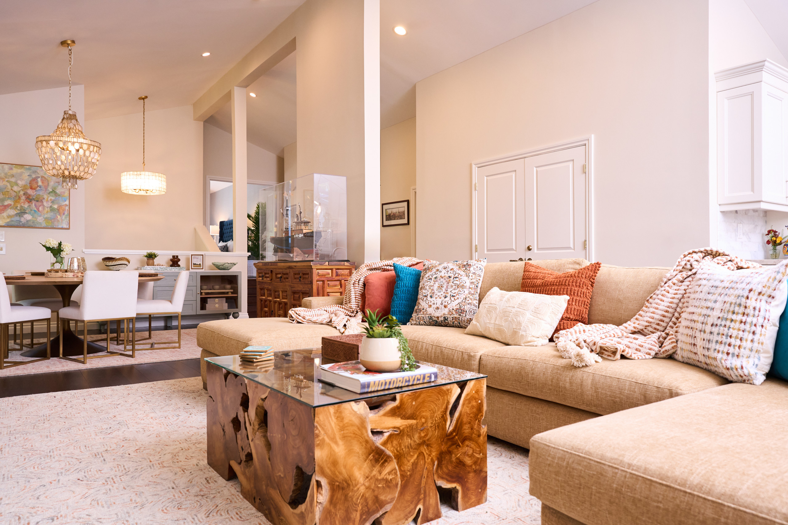 Palos Verdes Drive Great Room