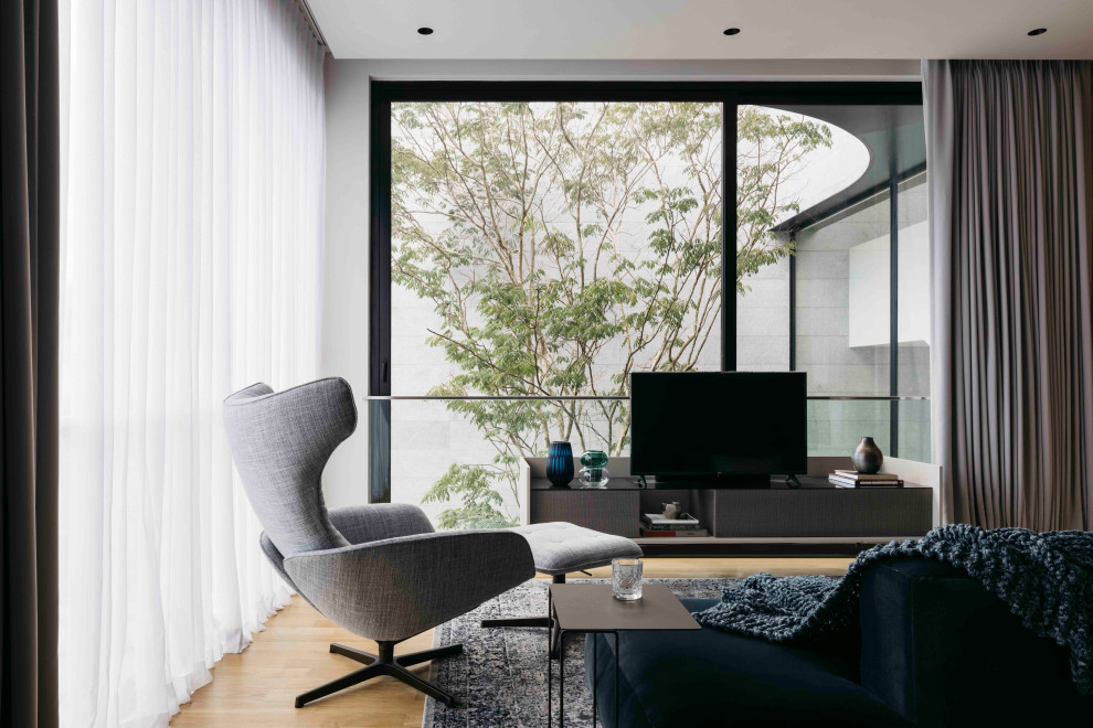 Photo of a modern bedroom in Singapore.