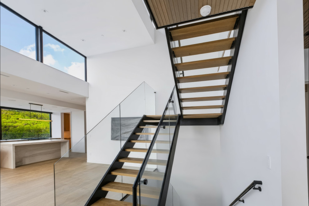 GLASS RAILING