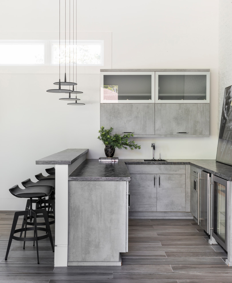 Contemporary Home Bar - Contemporary - Home Bar - Houston