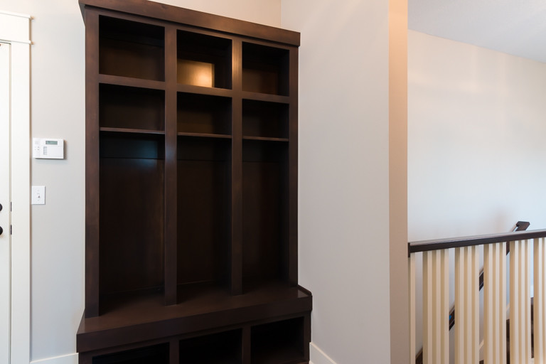Entryway - transitional entryway idea