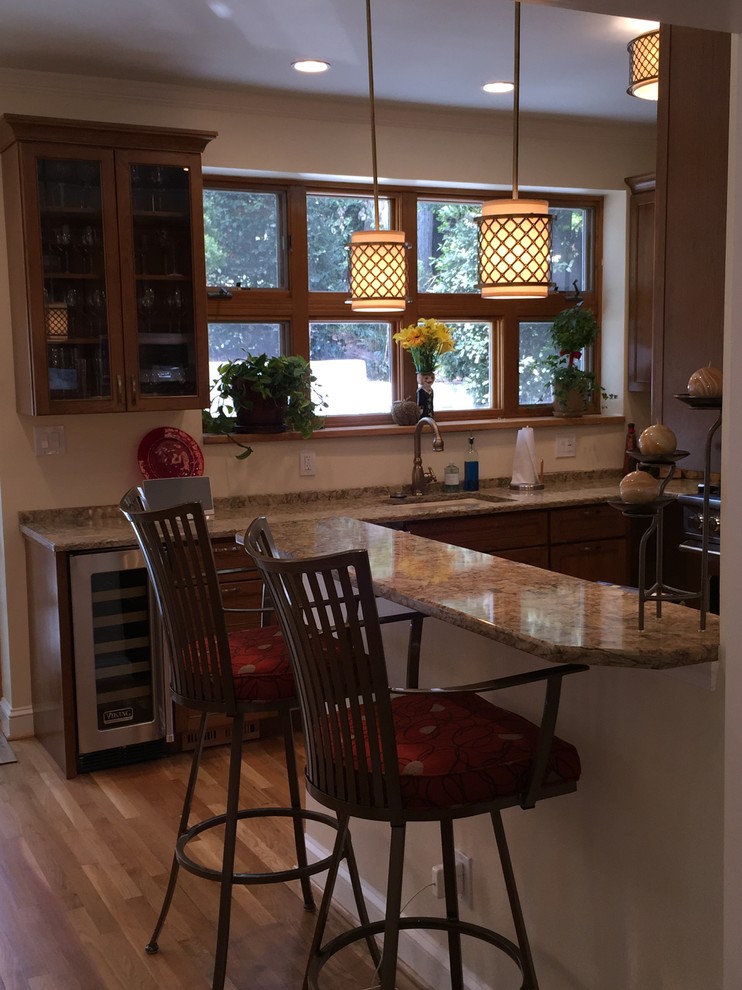 Inspiration for a transitional kitchen remodel in DC Metro