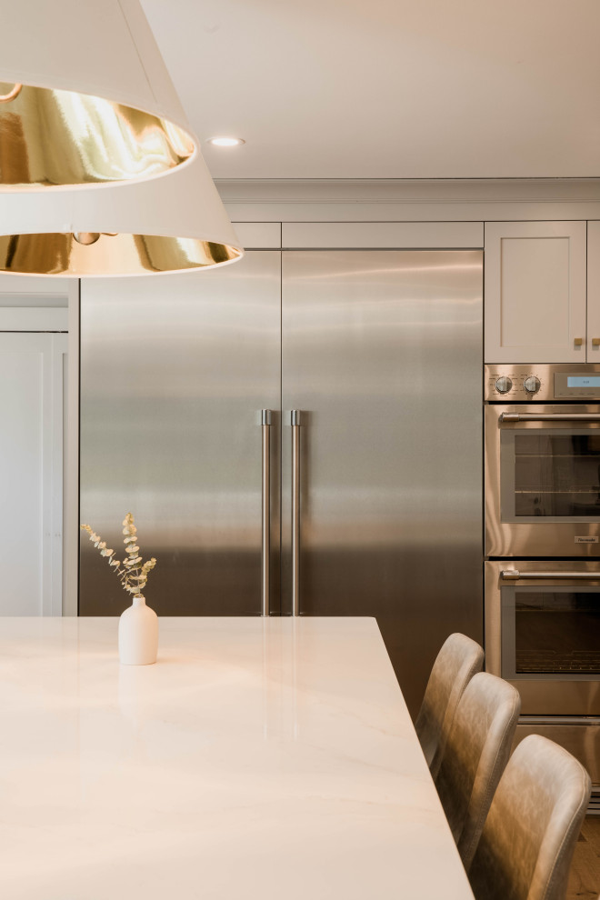 Inspiration for a transitional kitchen remodel in Boston