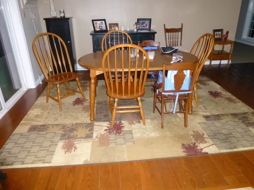 Need help choosing area rug in adjoining rooms