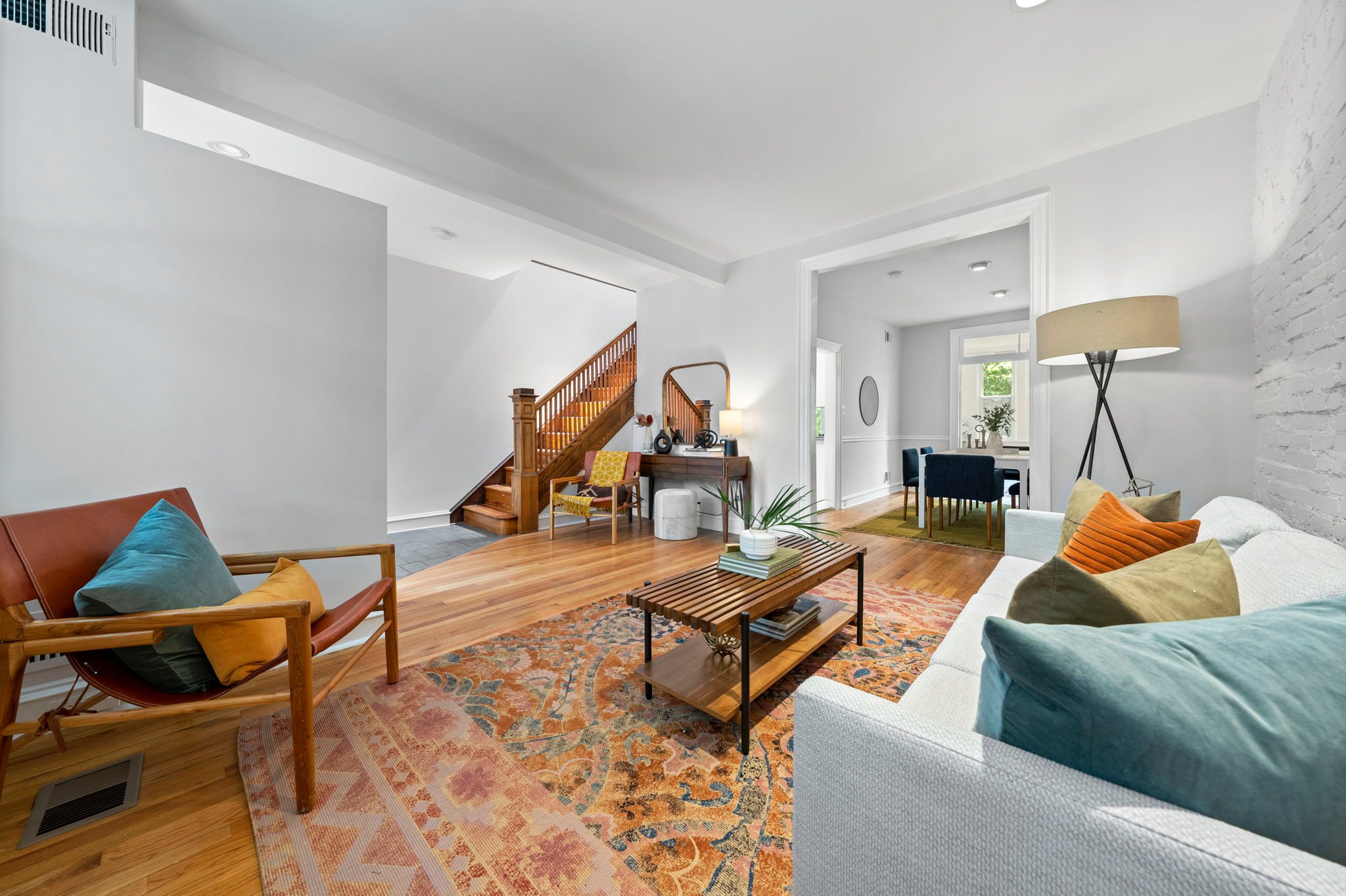 Capitol Hill Staging