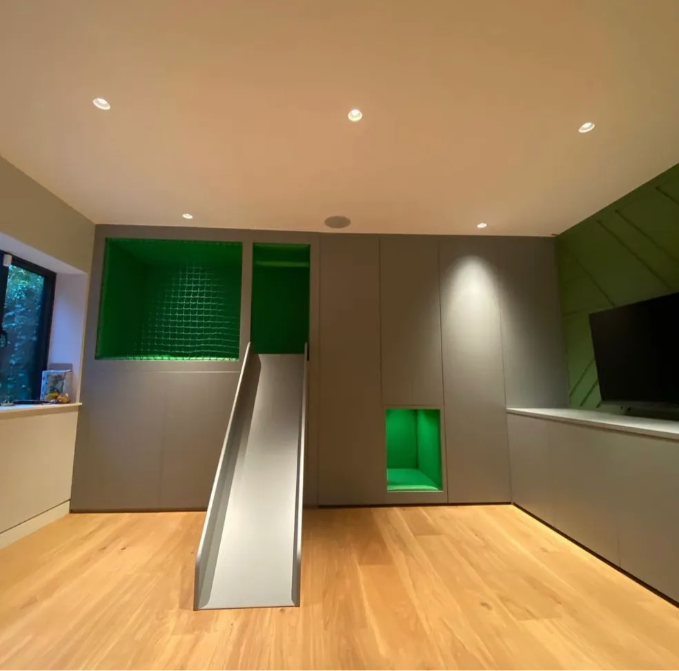 Inspiration for a contemporary games room in Hertfordshire.
