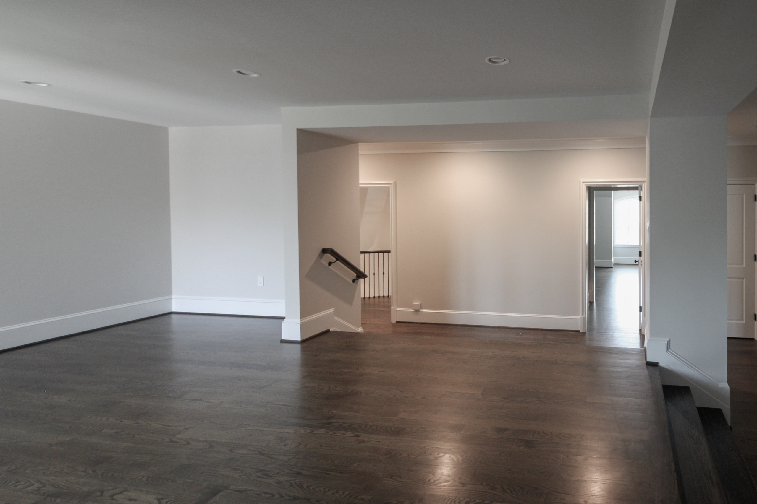 86_ Gorgeous Floating Curved Staircase, McLean VA 22066