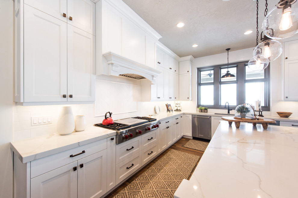 Photo of a transitional kitchen in Salt Lake City.