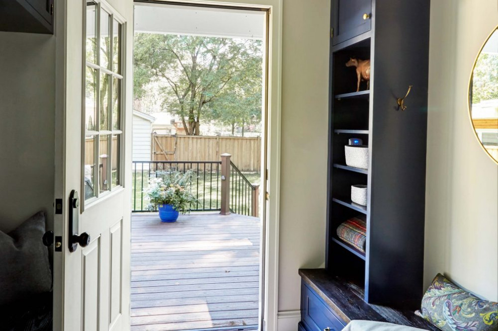 Inspiration for a transitional entryway remodel in Chicago